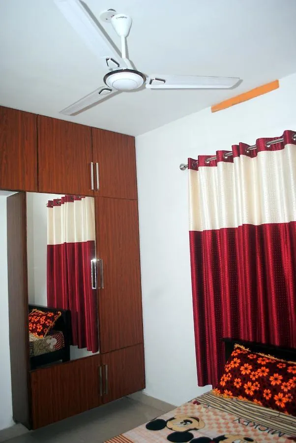 홈스테이 Nice Villa Irimbranallur 인도