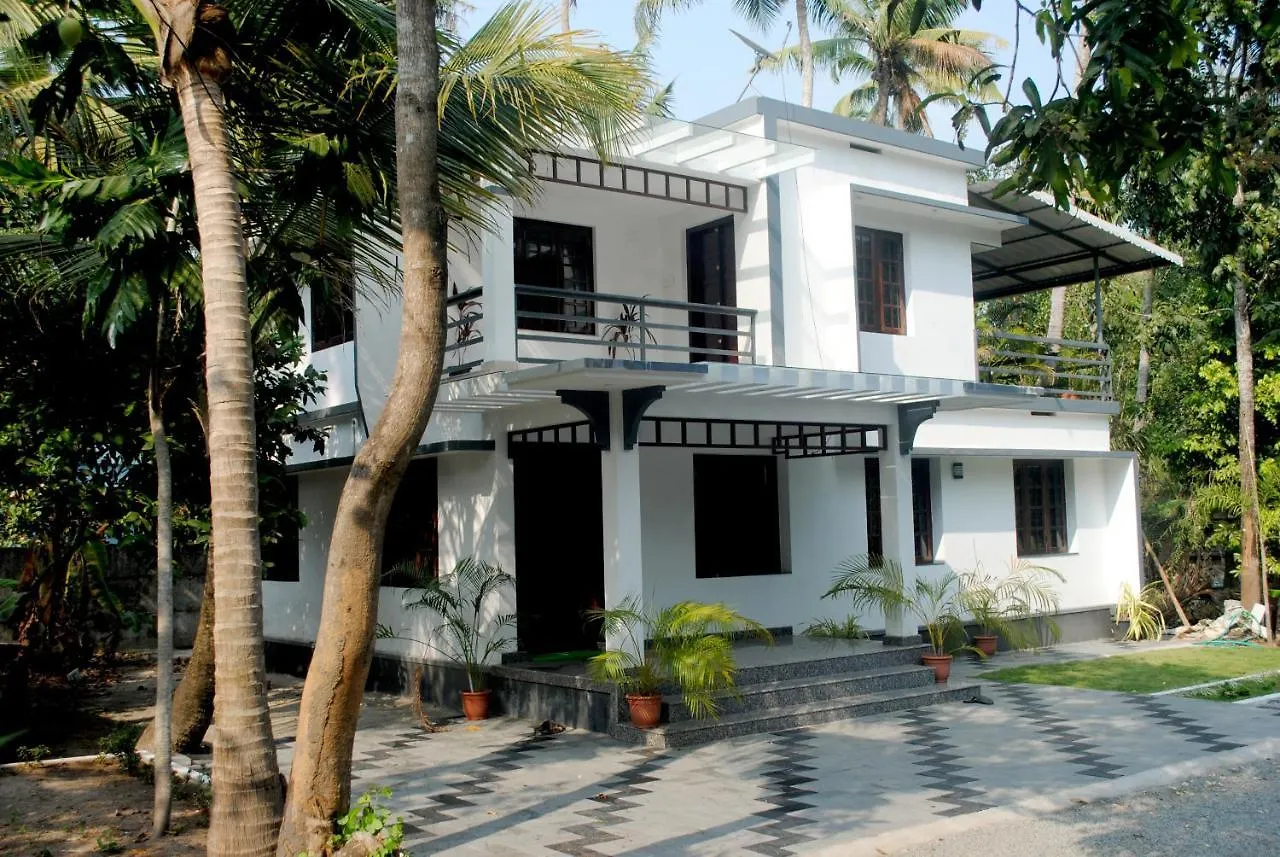 Rum i privatbostad Nice Villa Irimbranallur